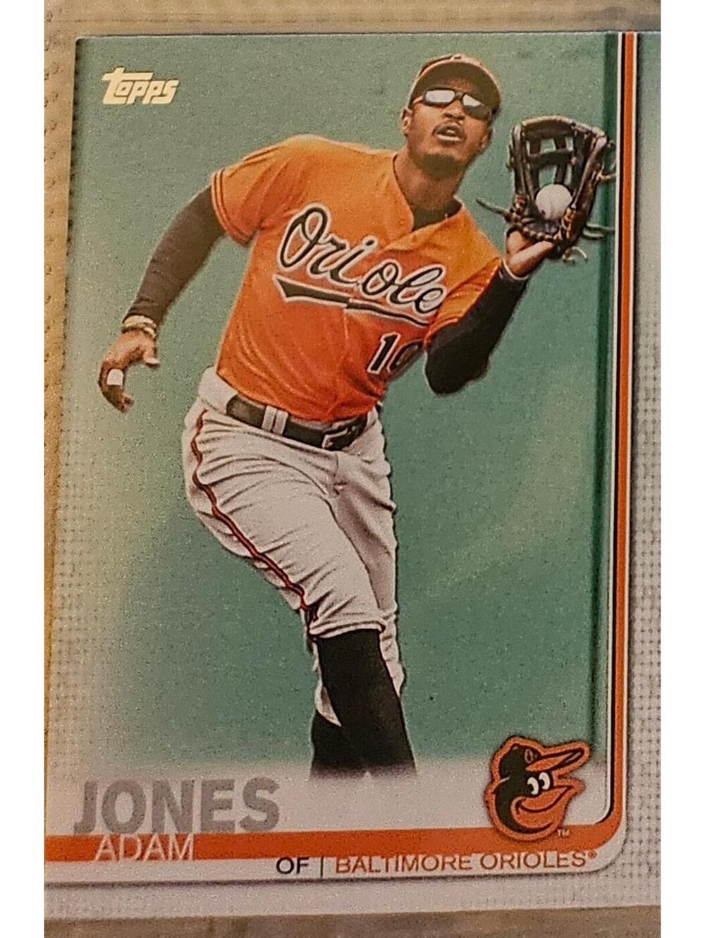 2019 Topps Series 1 ADAM JONES #8 BALTIMORE ORIOLES